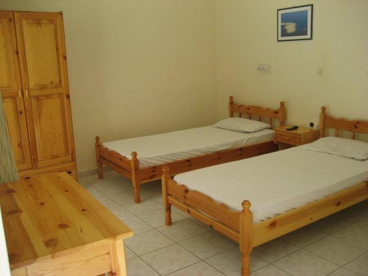 Mediterraneo Studios Vasilikí Room photo